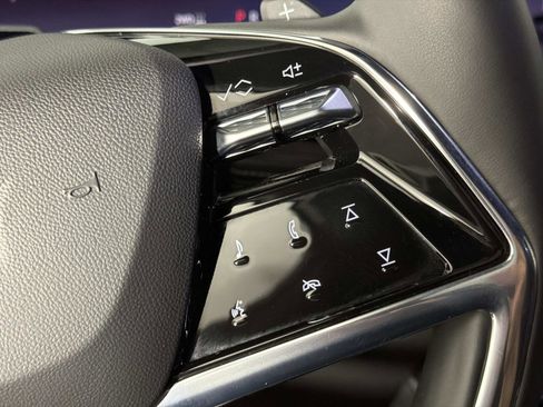 Used 2025 Cadillac Escalade Sport w/ Touring Package image 48