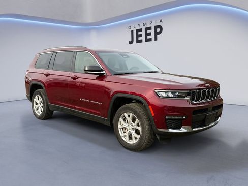 Used 2023 Jeep Grand Cherokee L Limited w/ Luxury Tech Group II image 5