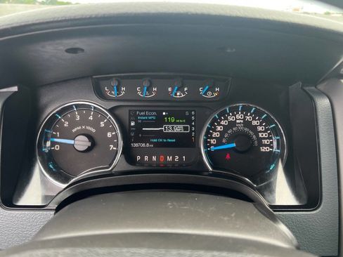 Used 2014 Ford F150 XLT w/ Equipment Group 302A Luxury AWD/4WD image 17