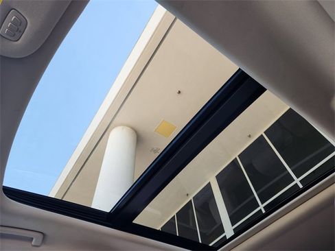 Used 2024 Ford Expedition Max Limited image 24