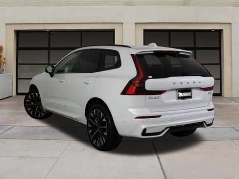 New 2026 Volvo XC60 B5 Ultra w/ Climate Package PRO AWD/4WD image 3