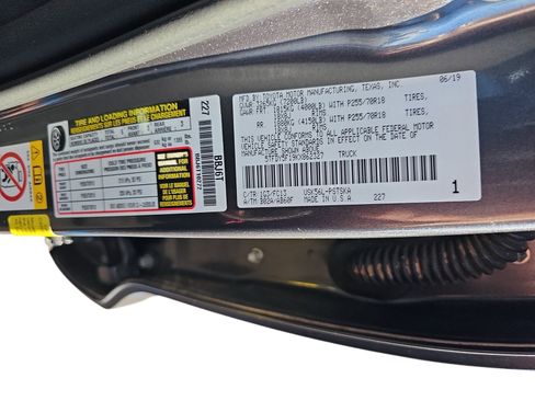 Used 2019 Toyota Tundra SR5 AWD/4WD image 28