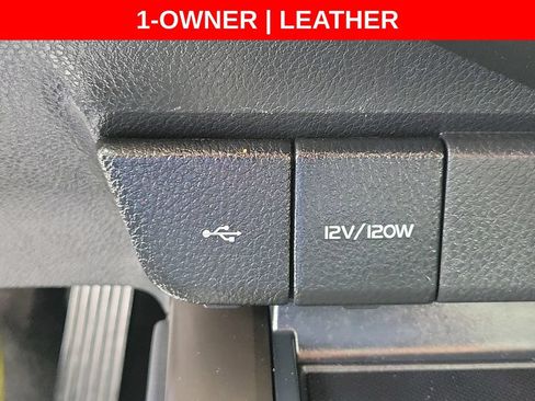 Used 2024 Toyota Camry SE FWD image 30
