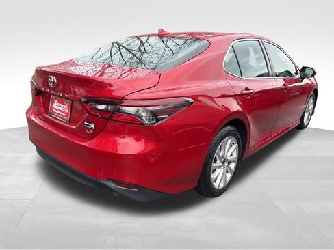 Used 2024 Toyota Camry LE image 8