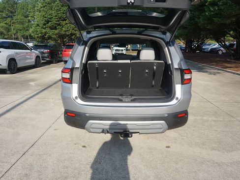 Used 2023 Honda Pilot EX-L image 16