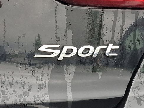 Used 2018 Hyundai Elantra Sport FWD image 10