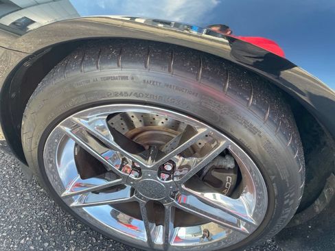 Used 2008 Chevrolet Corvette Coupe w/ Preferred Equipment Group RWD image 5