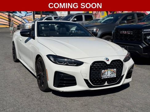 Used 2023 BMW M440i Convertible w/ Premium Package RWD image 3