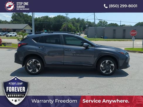 Certified 2025 Subaru Crosstrek 2.5i Limited w/ Popular Package #3A AWD/4WD image 8