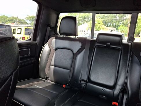 Used 2023 RAM 1500 Laramie AWD/4WD image 19