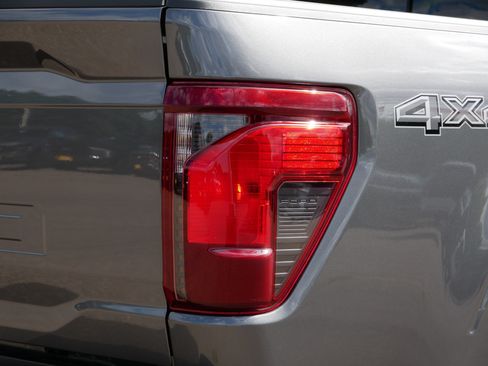 Used 2026 Ford F150 XLT w/ Equipment Group 302A MID AWD/4WD image 17