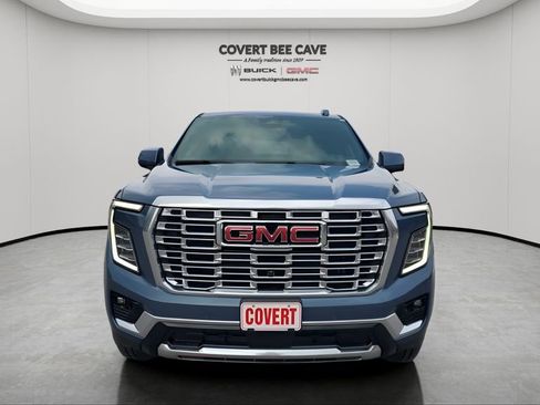 New 2026 GMC Yukon XL Denali w/ LPO, Floor Liner Package image 2