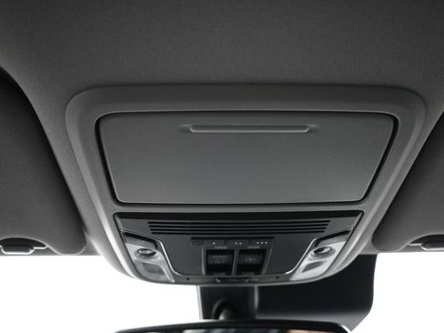 Used 2017 Honda Pilot Elite image 17