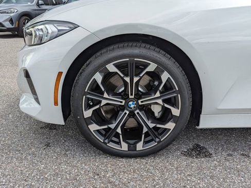 New 2025 BMW 330i xDrive Sedan w/ Premium Package image 34