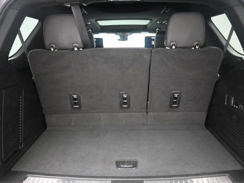 Used 2023 Chevrolet Tahoe Premier w/ Premium Package AWD/4WD image 37
