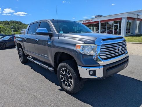 Used 2014 Toyota Tundra Limited w/ Limited Premium Package AWD/4WD image 7