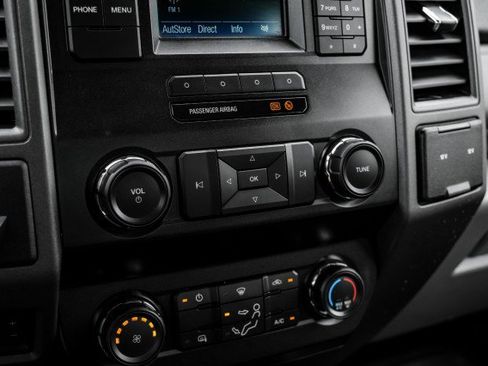 Used 2019 Ford F250 XL w/ Power Equipment Group RWD image 27