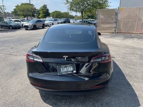 Used 2023 Tesla Model 3 Standard Range RWD image 4