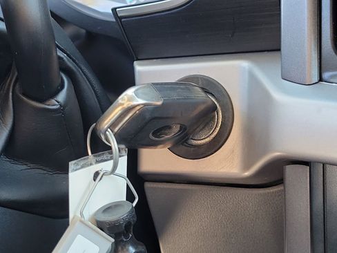 Used 2023 Ford F150 XLT w/ Trailer Tow Package image 30