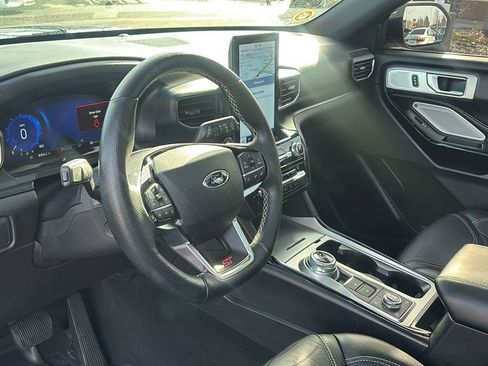 Used 2021 Ford Explorer ST w/ Equipment Group 401A image 23