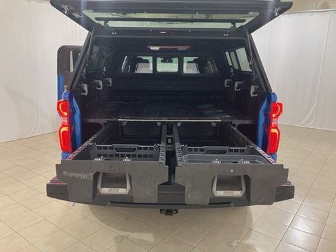 Used 2025 Chevrolet Silverado 1500 ZR2 image 21