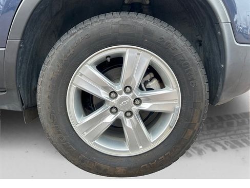 Used 2018 Chevrolet Trax LT w/ LT Convenience Package image 17