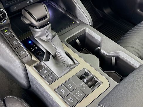 Used 2026 Toyota Land Cruiser w/ Premium Package AWD/4WD image 19