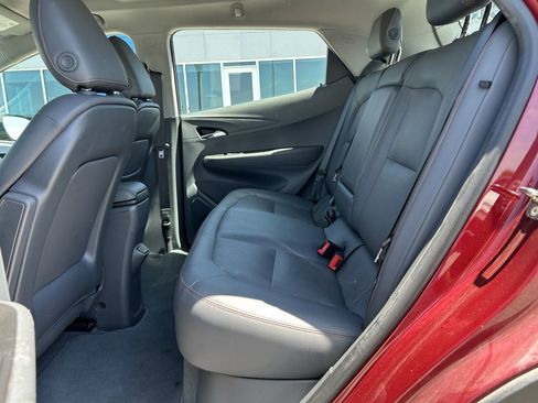 Used 2019 Chevrolet Bolt Premier w/ Infotainment Package FWD image 13