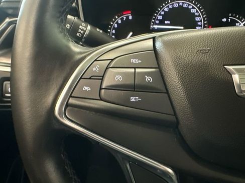 Used 2019 Cadillac XT5 Premium Luxury w/ Driver Assist Package AWD/4WD image 13