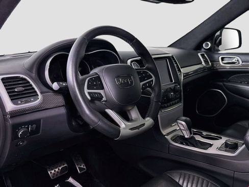 Used 2018 Jeep Grand Cherokee Trackhawk AWD/4WD image 10