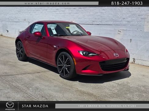 New 2026 MAZDA MX-5 Miata RF Grand Touring RWD image 1