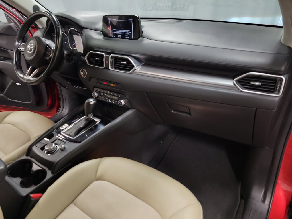 Used 2019 MAZDA CX-5 Touring FWD image 36