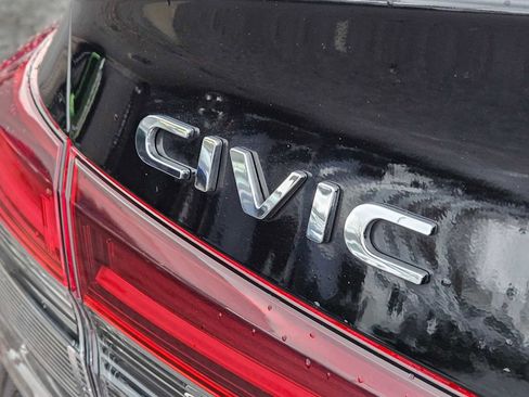 Used 2025 Honda Civic Sport Touring image 16