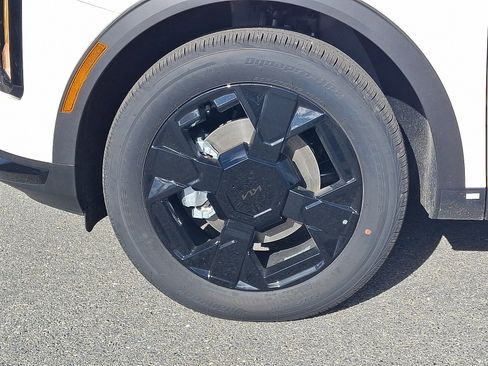 New 2026 Kia Sportage X-Line image 5