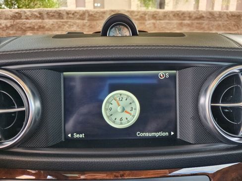 Used 2014 Mercedes-Benz SL 550 w/ Sport Wheel Package image 60