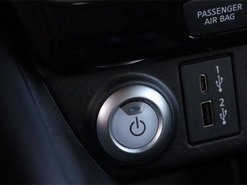 Used 2024 Nissan Leaf SV Plus image 14