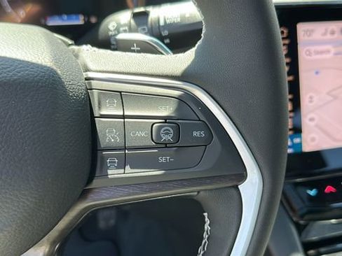 New 2026 Jeep Grand Cherokee L Limited AWD/4WD image 14
