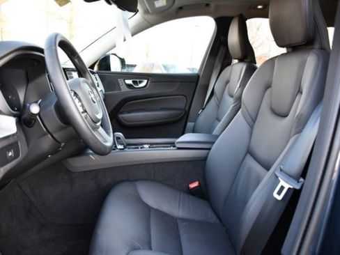 Certified 2025 Volvo XC60 B5 Plus image 12