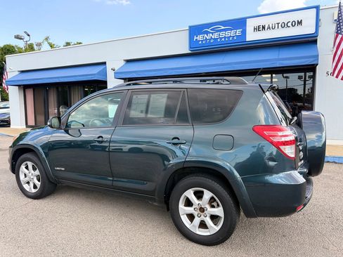 Used 2011 Toyota RAV4 Limited w/ Limited Extra Value Pkg AWD/4WD image 10