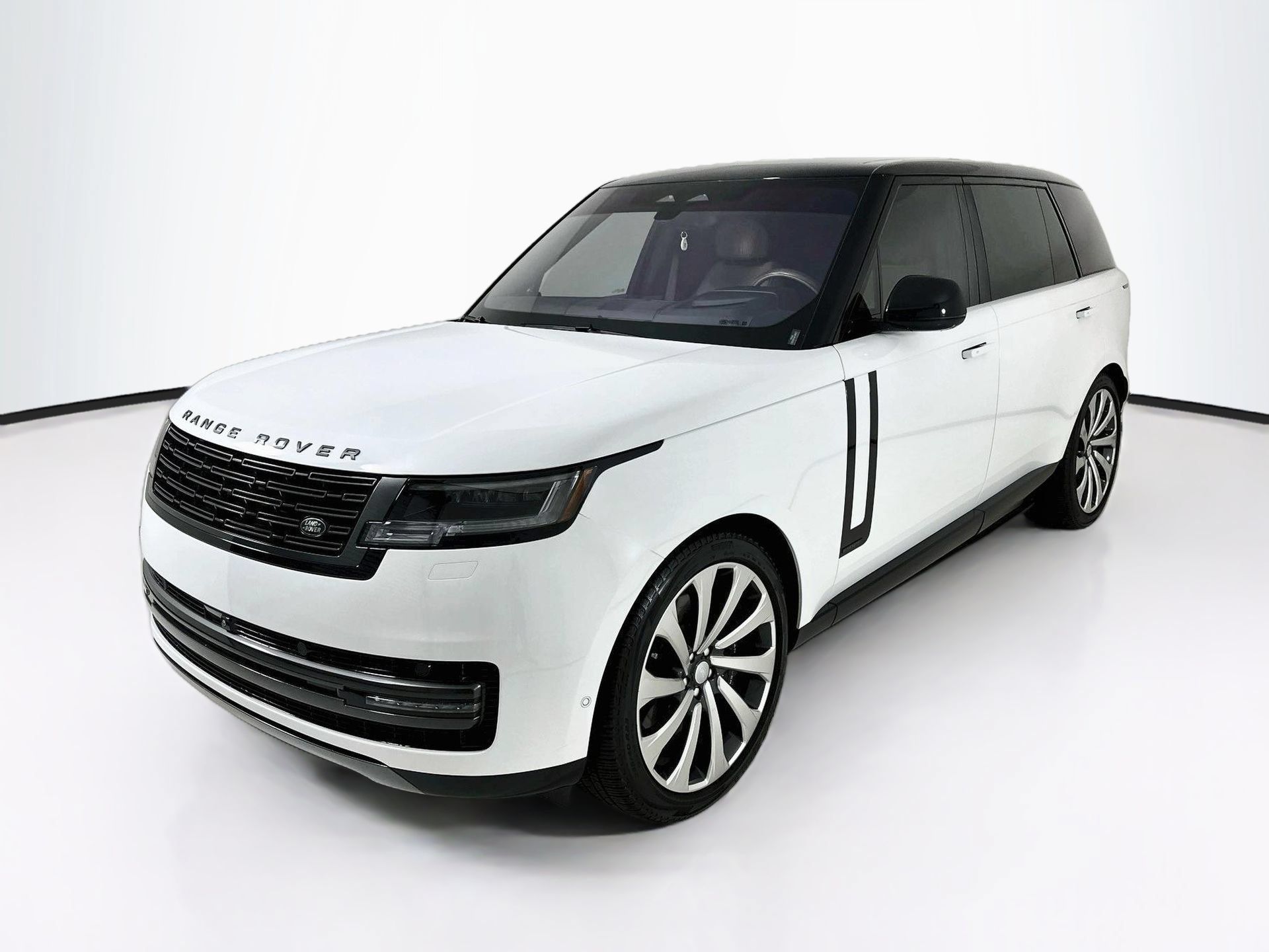 Used 2023 Land Rover Range Rover Long Wheelbase Autobiography AWD/4WD image 3