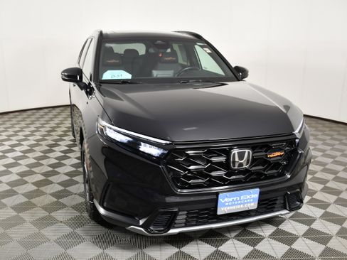 Certified 2026 Honda CR-V TrailSport image 3