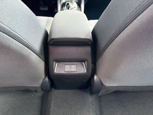 Used 2026 Toyota Corolla SE w/ SE Package FWD image 26