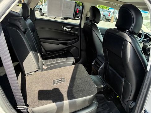 Used 2019 Ford Edge SEL w/ Equipment Group 201A AWD/4WD image 58