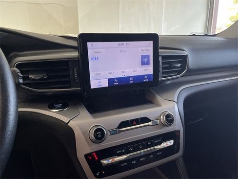 Used 2024 Ford Explorer XLT w/ Equipment Group 202A image 27