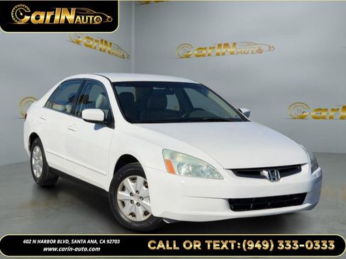 Used 2004 Honda Accord LX image 3