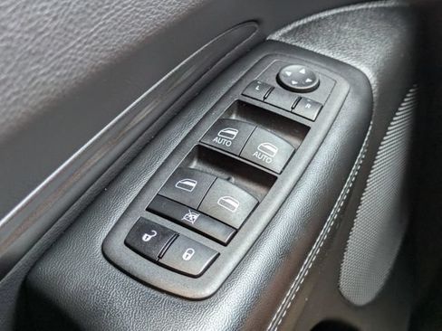 Used 2023 Dodge Durango SXT w/ SXT Blacktop Group AWD/4WD image 24