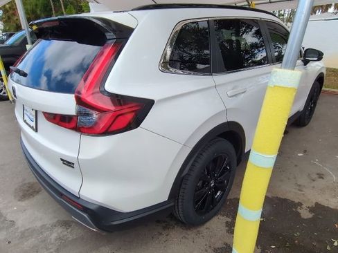 Used 2023 Honda CR-V Sport Touring image 2