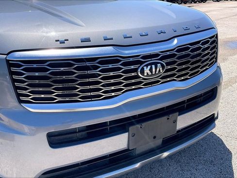 Used 2021 Kia Telluride S FWD image 34