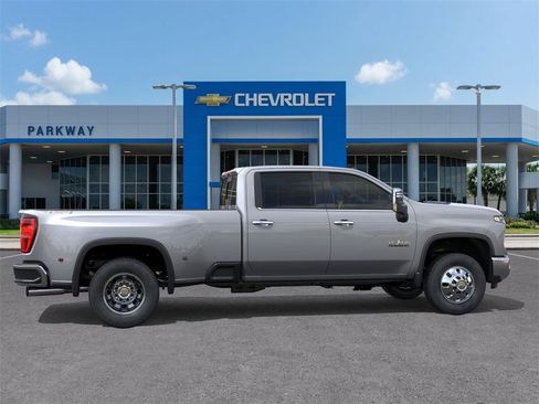 New 2025 Chevrolet Silverado 3500 LTZ w/ LTZ Texas Edition image 5