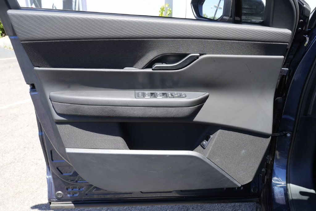 Used 2023 Fisker Ocean Extreme AWD/4WD image 19